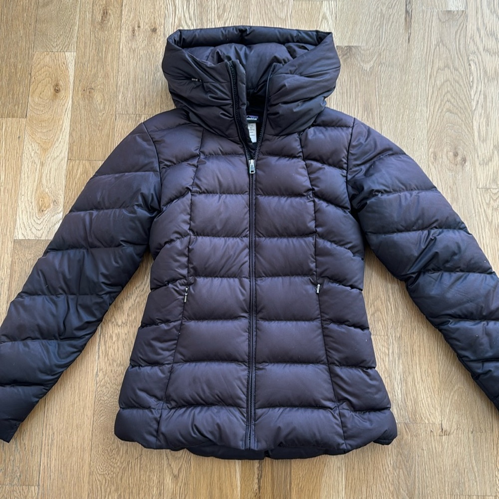 Patagonia Women's Black Down Puffer Jacket